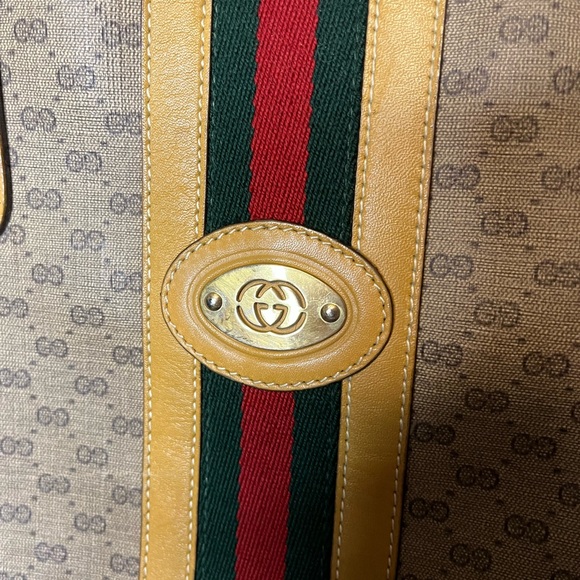 Gucci Vintage Micro GG Sherry Line Boston Bag - Rare Mustard Trim- Crest Charm- - Picture 14 of 15